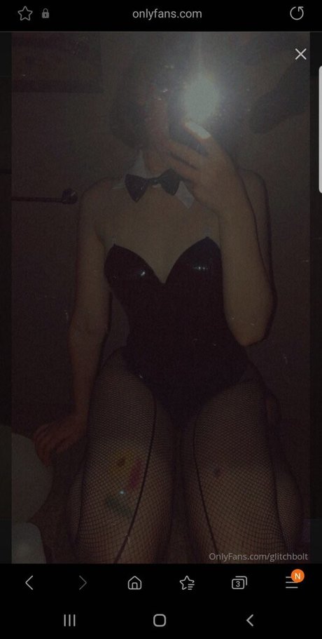 Glitchbolt hot model photos