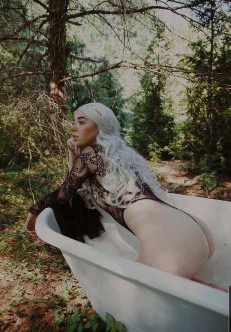 Nova Night model adult img