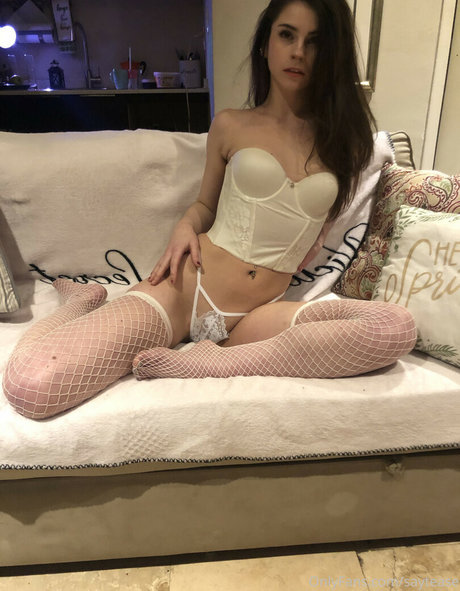 Madison Deck nudes actress pictures