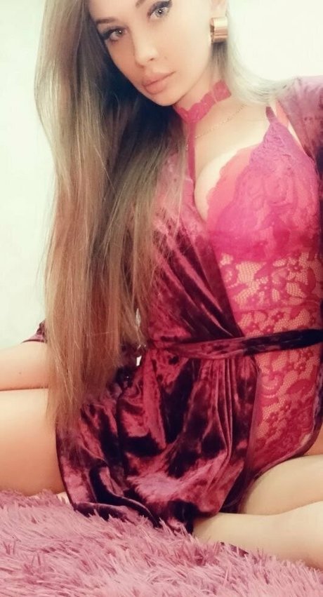 Dragon Exclusive star exclusive pictures