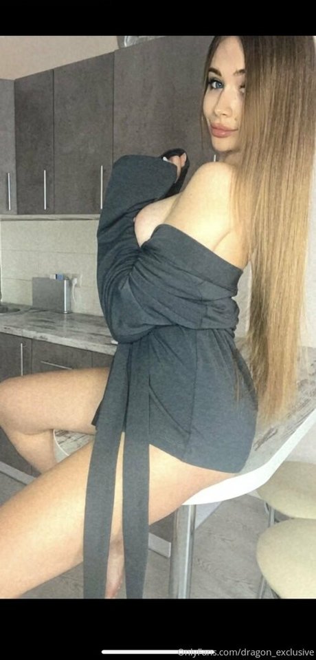 Dragon Exclusive sex actress pic