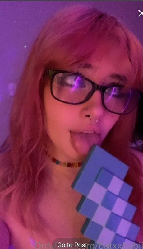 BatxBabi star erotic pic