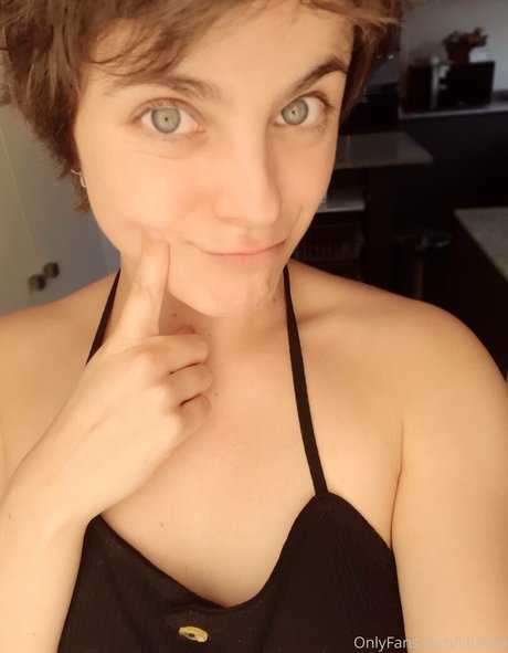 lilukilla star free pics