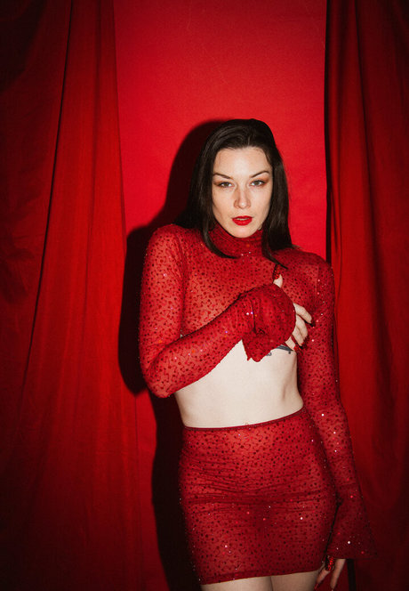 asian top onlyfans exclusive picture