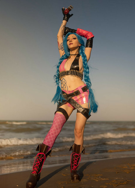 Yuuforia sexy pornstar pics