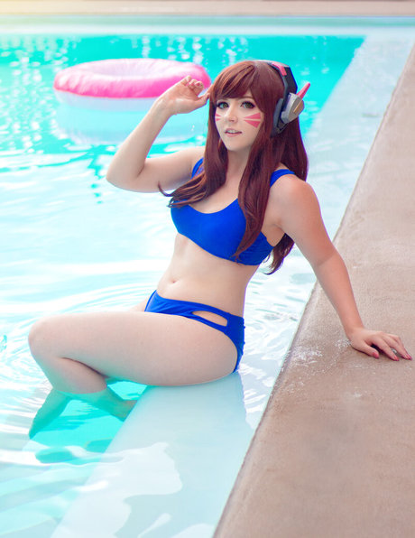 nebulaneko model pictures