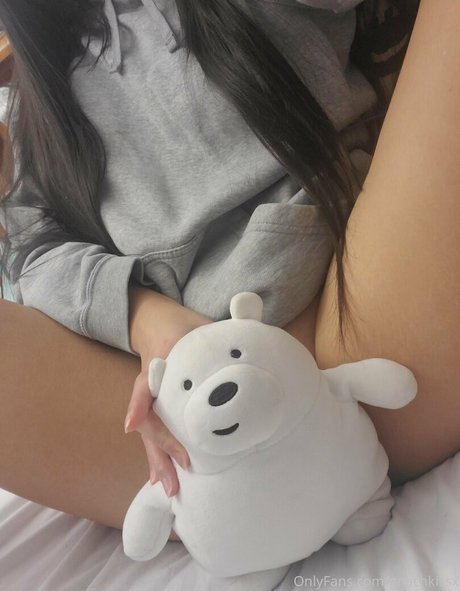 18 free onlyfans nude img