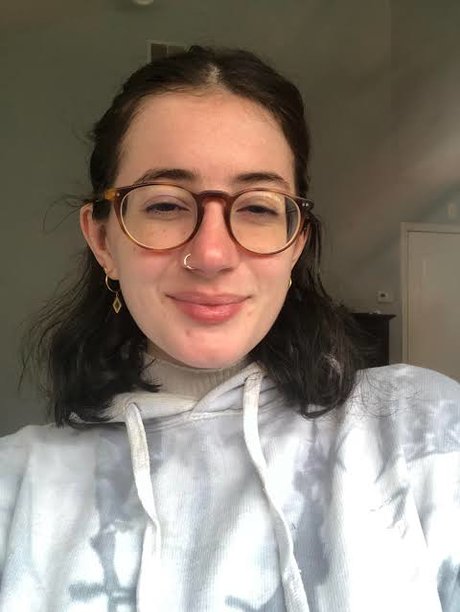 Becca BroadBabe_ beautiful model image