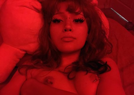 Freakinxxx star beautiful photos