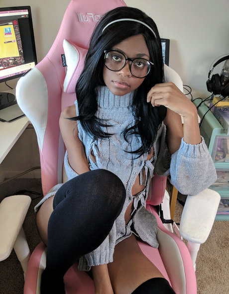 amateur nude onlyfans naked pic