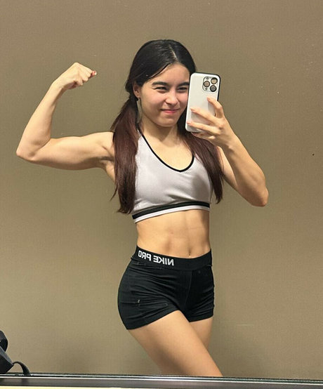 imnamipeaches xxx pornstar pic