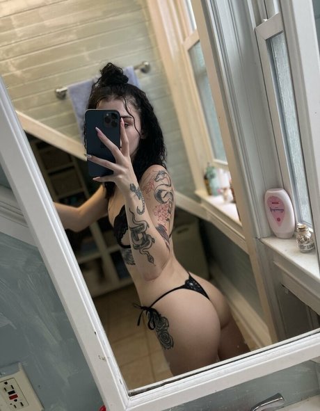 CreamQueen exclusive star gallery