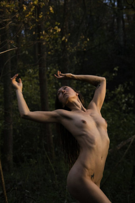 Scandinavian Nymph pornstar erotic photo