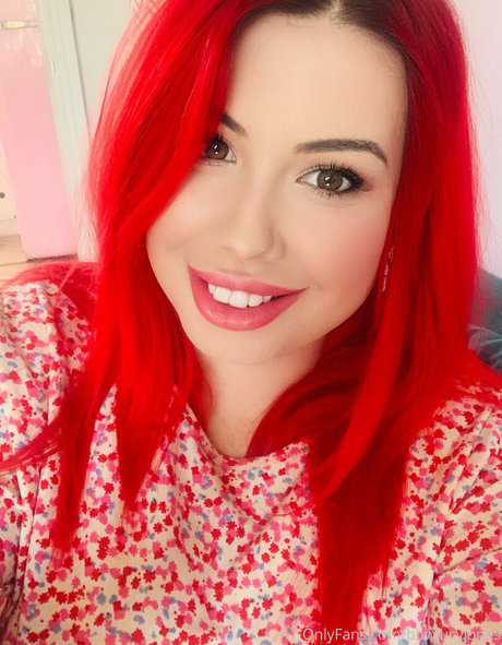 Lucy Jones Profile pic