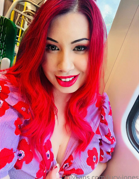 mature asian onlyfans pornographic photos