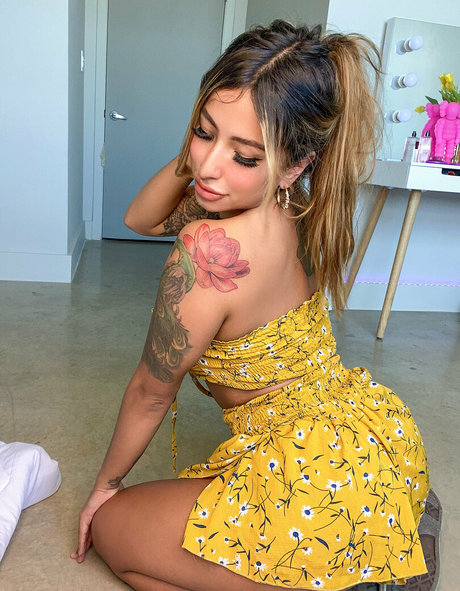 Rileykwums star xxx picture