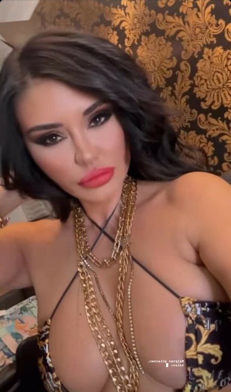 Ebru Polat pretty model picture