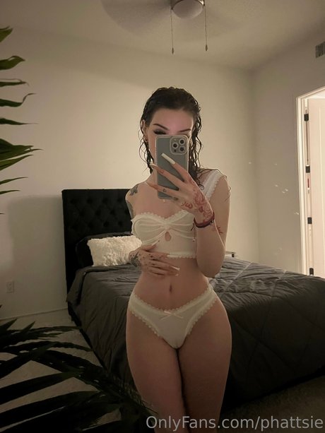 Phattsie star best photos