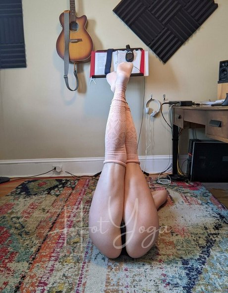 hotyoga pornstar hot pics