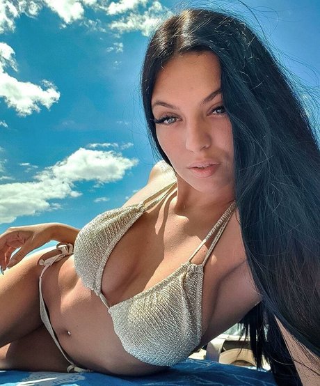 aniabiritteri hd actress photos