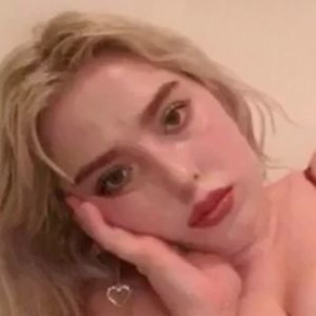 In2222dust pornstar pretty archive