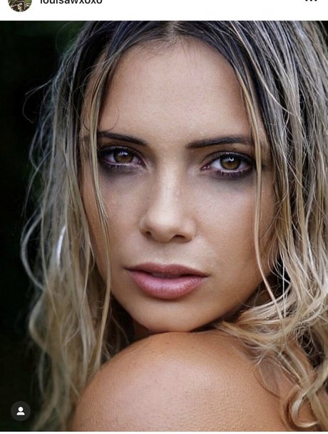 Luisawxoxo sexy pornstar photo