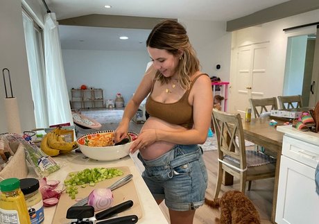 Bobbi Althoff art model galleries