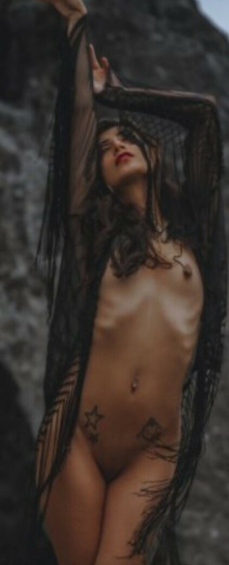 Thc siren nude pornstar pics