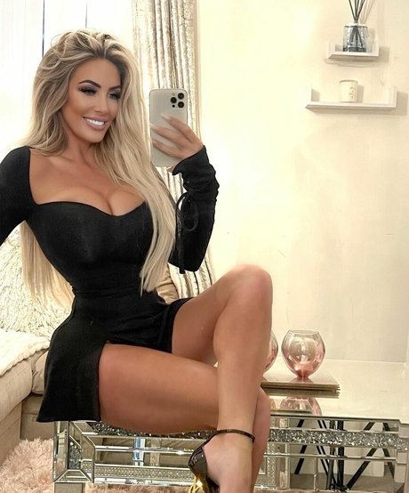 Debbie Clarkson perfect star img