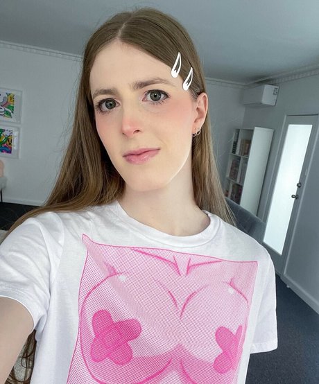 lilhyper nice pornstar gallery