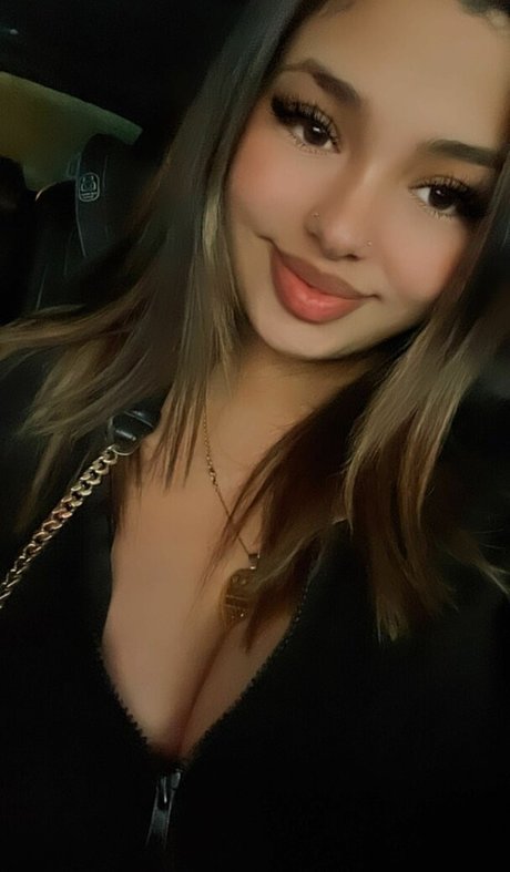 itsashleymedina porn star image