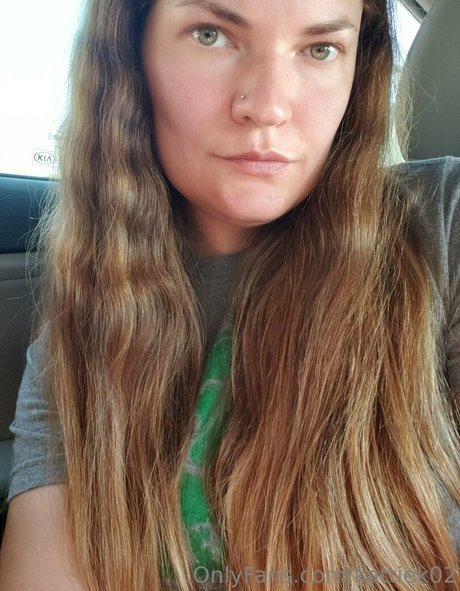 kattiek02 naked pornstar images