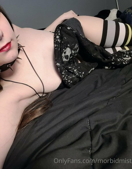 morbidmist model perfect photos