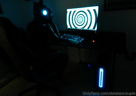 dalatexcouple star erotic pic