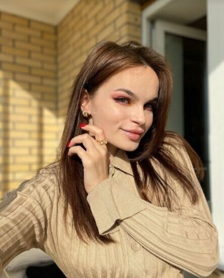 your lina erotic actress photo