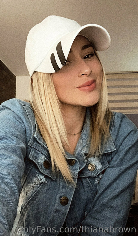 thianabrown hd pornstar pics