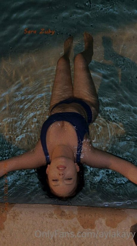 aylakayy erotic pornstar pic