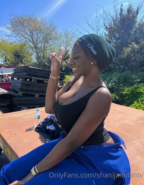 shanijamilahtv exclusive pornstar photo