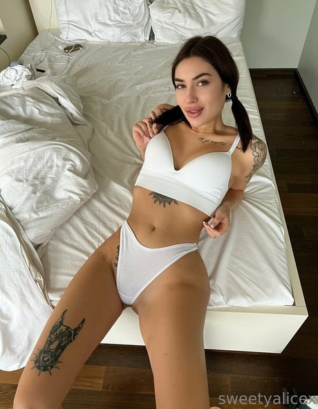 rebekkamo model porn photo