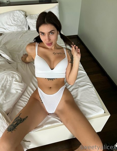 rebekkamo naked pornstar image