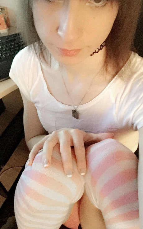 secretsecretsaria model pretty archive