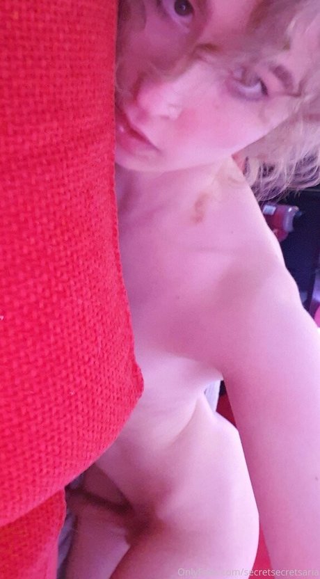 secretsecretsaria exclusive star pics