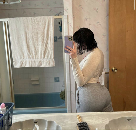 Sierraaa03 model xxx archive