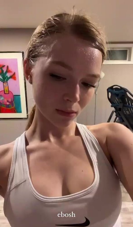 Nerushimav free model gallery