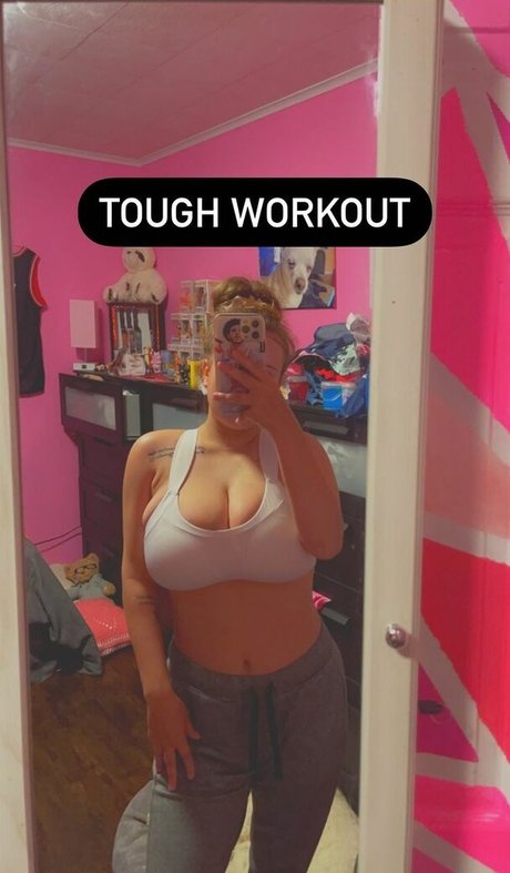 Brooke Mattson star art pics