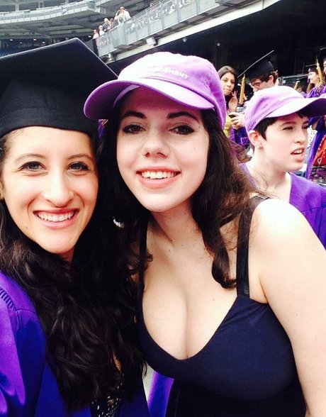 Emily H Barry adult model picture