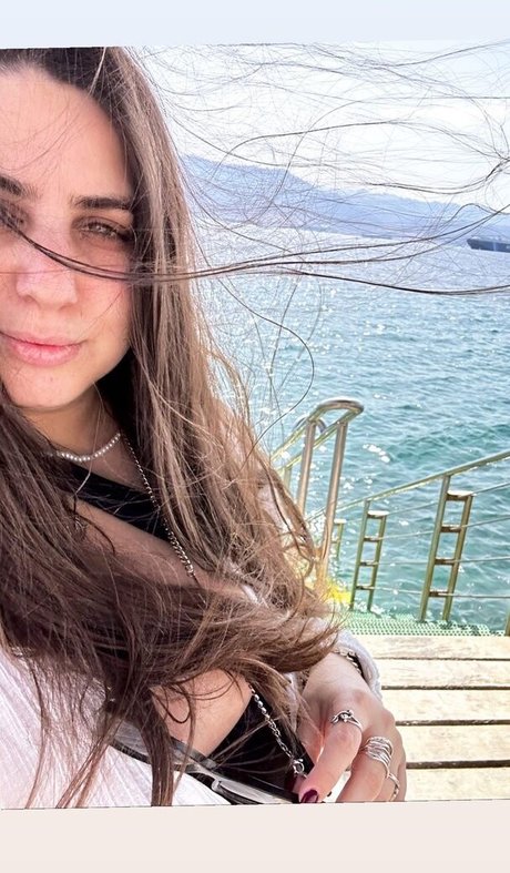 Sapir Sol star perfect photos