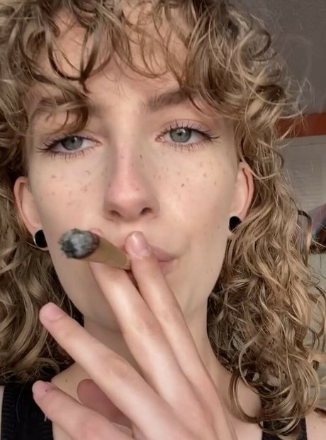 saggy milf onlyfans best images