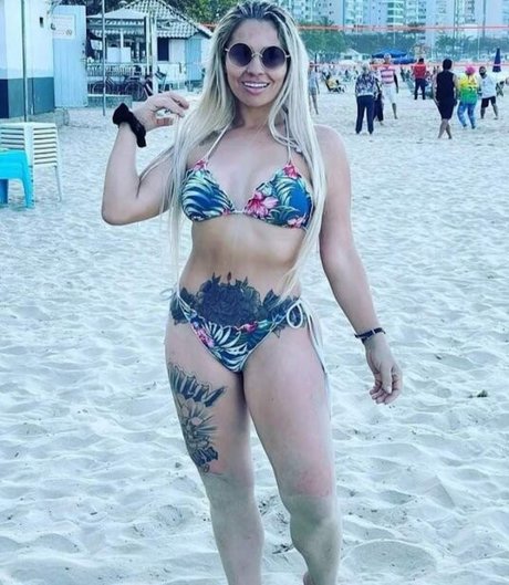 Sheila Bellaver model pretty image