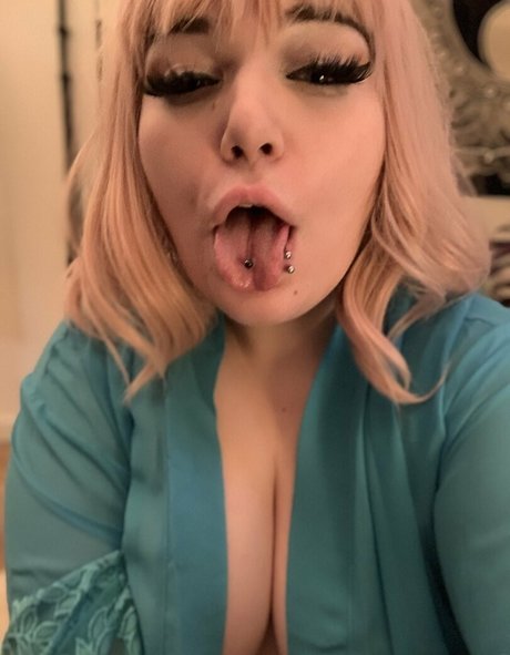 lexxiblakkfree erotic model picture